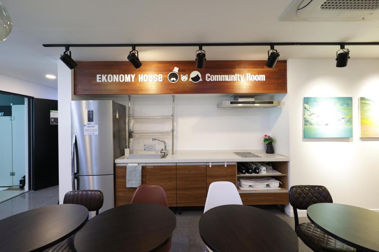 Ekonomy Haeundae Hostel Puszan Kültér fotó