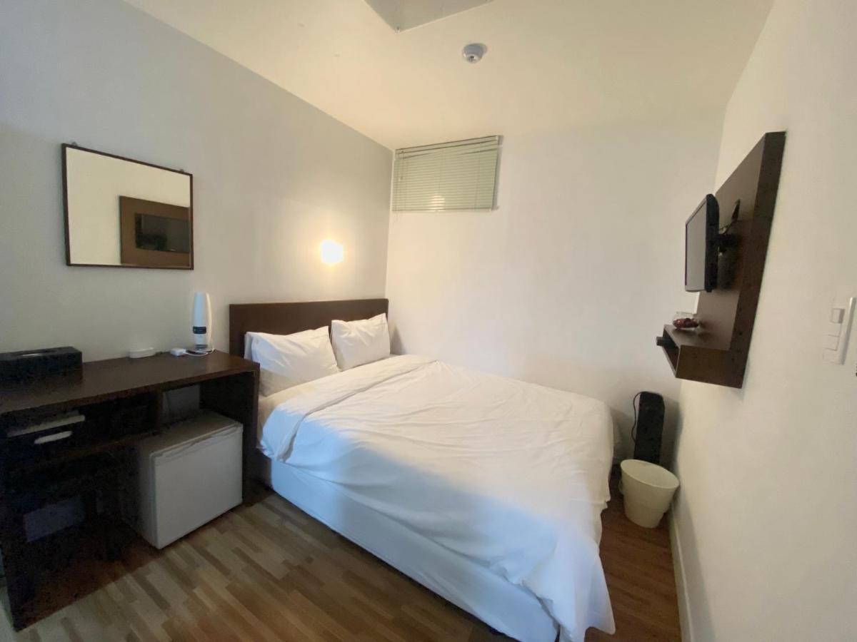 Ekonomy Haeundae Hostel Puszan Kültér fotó