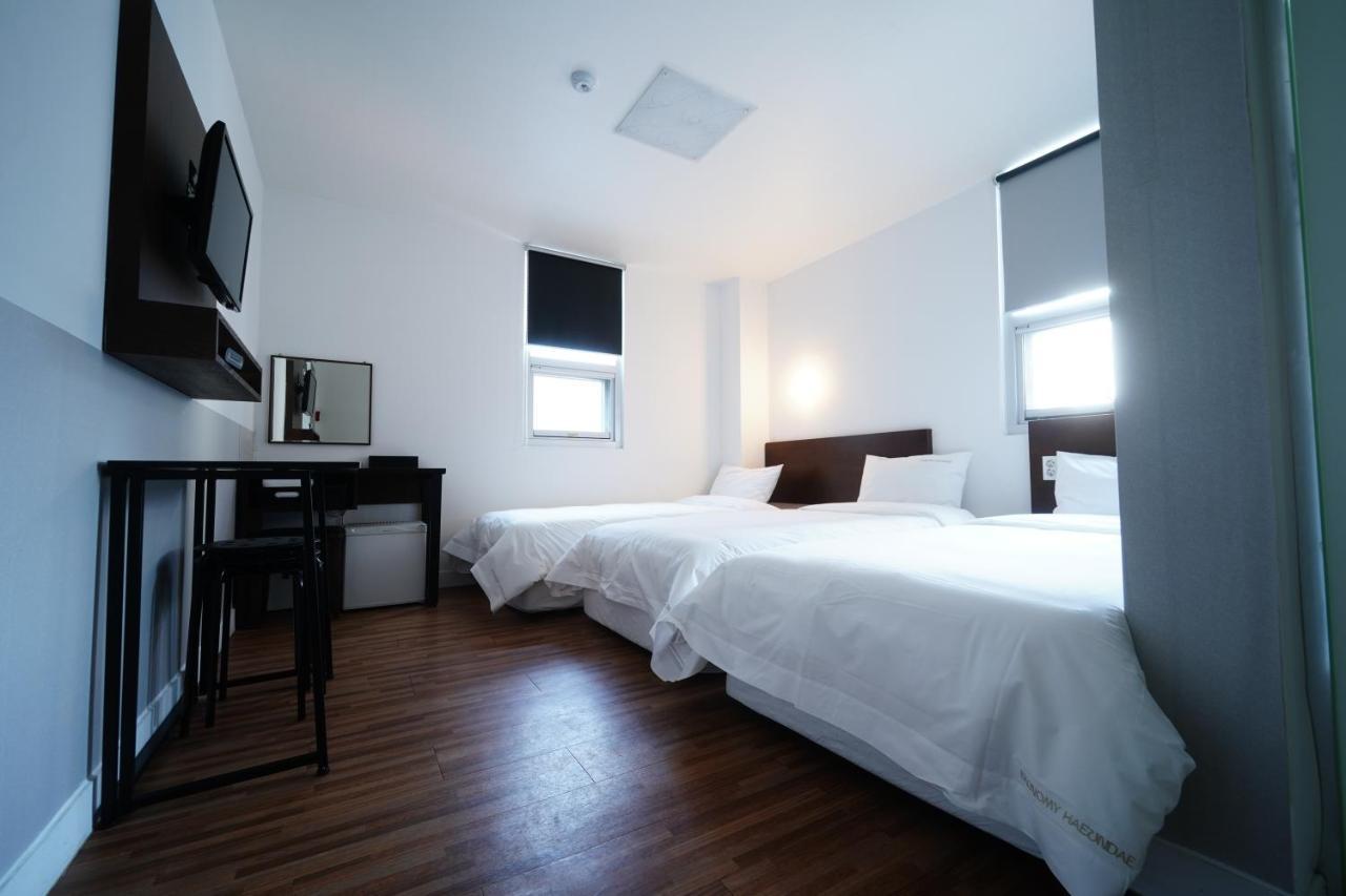 Ekonomy Haeundae Hostel Puszan Kültér fotó