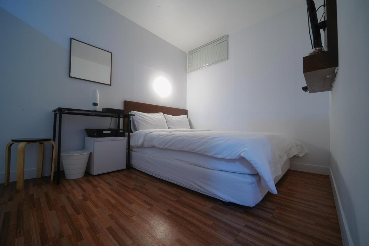 Ekonomy Haeundae Hostel Puszan Kültér fotó
