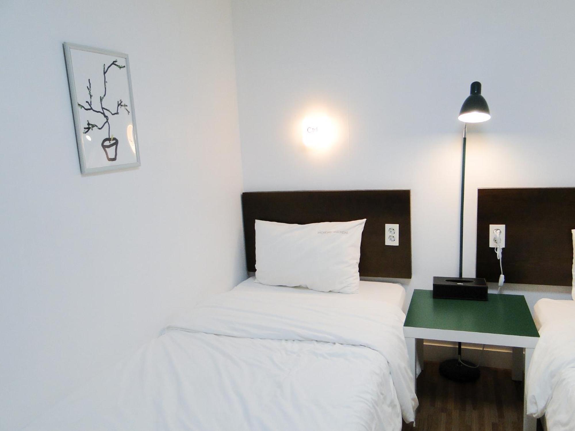 Ekonomy Haeundae Hostel Puszan Kültér fotó