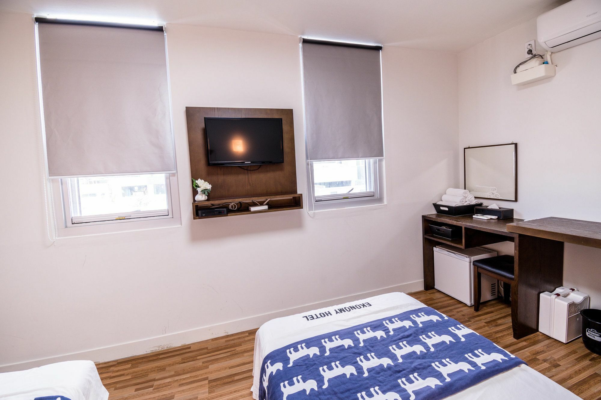 Ekonomy Haeundae Hostel Puszan Kültér fotó
