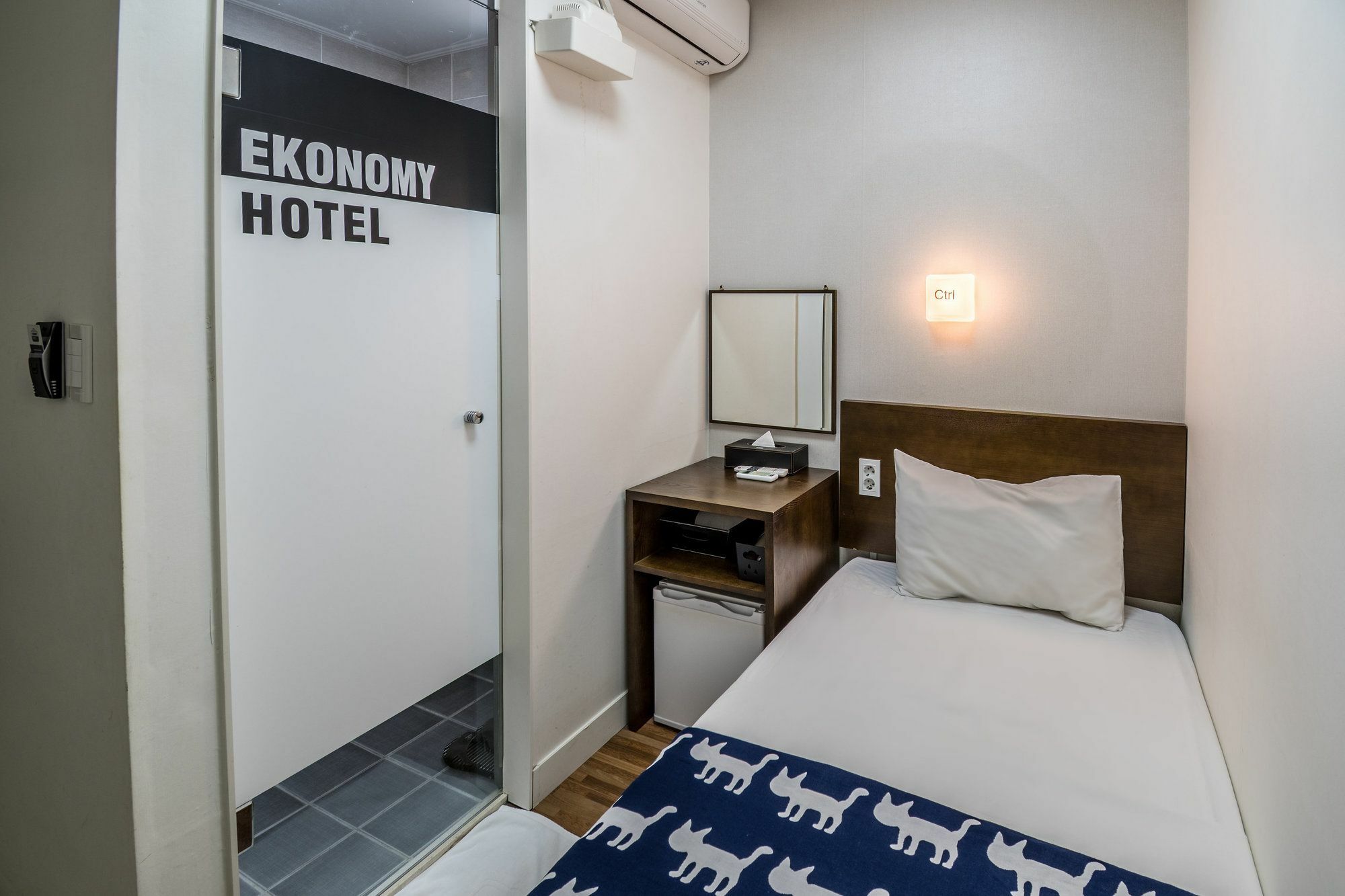 Ekonomy Haeundae Hostel Puszan Kültér fotó
